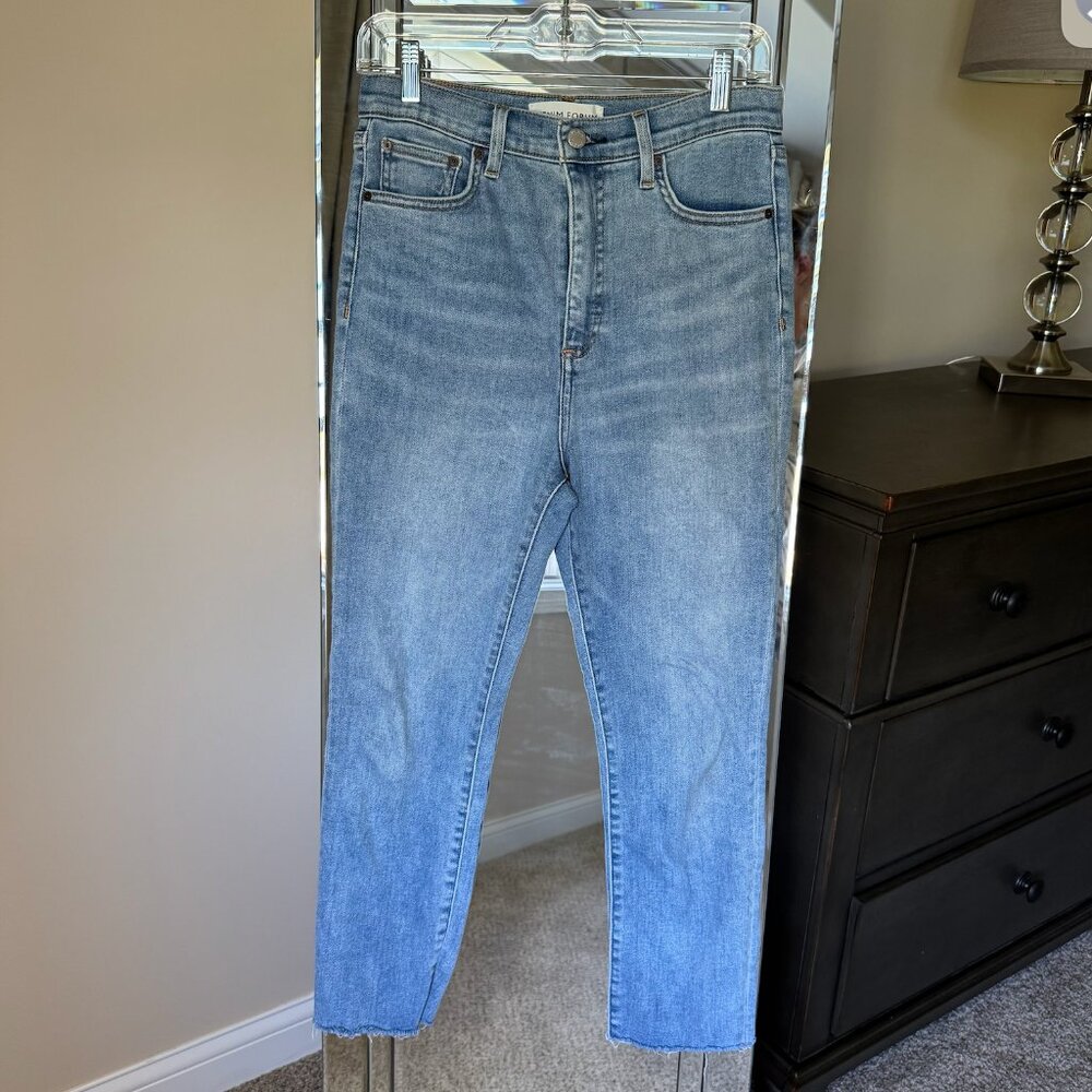 Denim Forum The Lola high‑rise skinny jeans soft stretch flattering fit Aritza